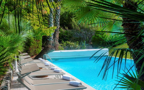 Villa Liberty Albisola 6+2: Swimming Pool, Outdoor Furniture, Resort, Sunlounger, Eco Hotel, Leisure, Shade, Tropics, Chair