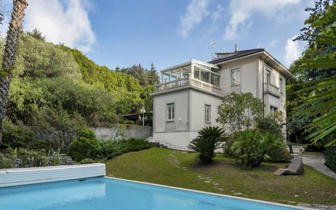 Villa Liberty Albisola 6+2: Building, Residential Area, House, Home, Architecture, Shrub, Roof, Estate, Mansion, Cottage