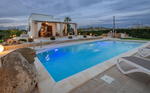 Villa Serena 4: Blue, Swimming Pool, Resort, Composite Material, Leisure, Water Feature, Estate, Eco Hotel, Hacienda, Villa