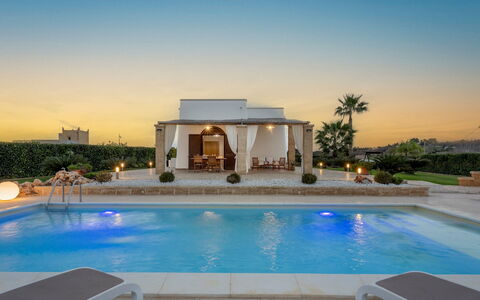 Villa Serena 4: Swimming Pool, Resort, Flowerpot, Estate, Eco Hotel, Hacienda, Villa, Outdoor Structure, Landscaping, Shade