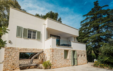 Villa Giari 8: Home, Architecture, Residential Area, House, Door, Estate, Landscaping, Design, Villa, Balcony