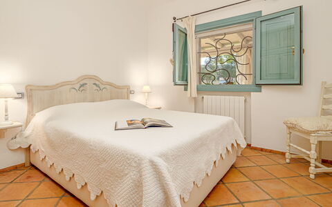Villa Typha 10: Furniture, Interior Design, Bedroom, Wall, Bed, Floor, Flooring, Wood, Ceiling, Room