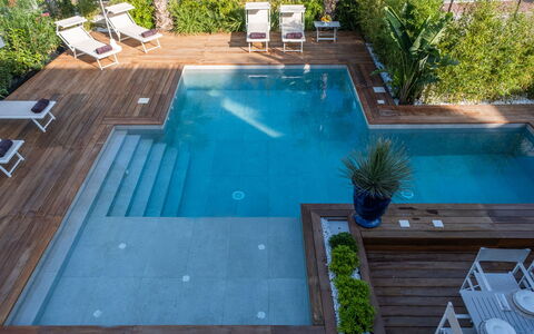Onda 8: Swimming Pool, Resort, Outdoor Furniture, Composite Material, Water Feature, Eco Hotel, Garden, Leisure, Landscaping, Chair