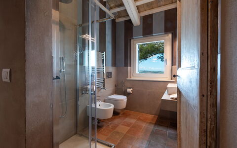 Villa Dianella 8+2: Wall, Flooring, Wood, Floor, Interior Design, Plumbing Fixture, Ceiling, Lighting, Room, Bathroom