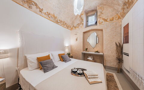 Masseria Muto 6: Interior Design, Bedroom, Ceiling, Bed Sheet, Linens, Bedding, Bed, Suite, Bed Frame, Hotel