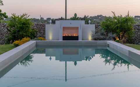 Masseria Muto 6: Composite Material, Garden, Swimming Pool, Water Feature, Concrete, Landscaping, Shade, Natural Material, Design, Landscape Lighting