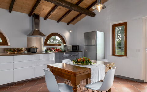 Tenuta Francigena 8: Interior Design, Furniture, Flooring, Wood, Home, Ceiling, Floor, Kitchen, Lighting, Room