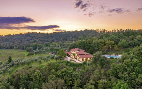 Tenuta Navelli 12+2: Natural Landscape, Landscape, Rural Area, Forest, Village, Estate, Eco Hotel, Mountain Village