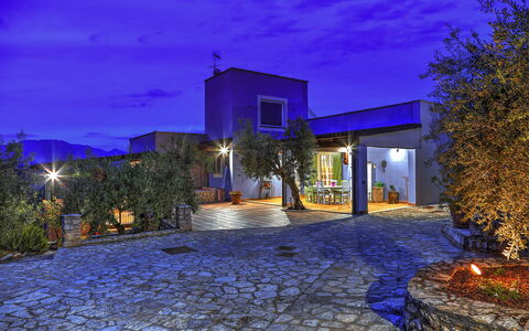 Villa Ipazia 6: Blue, Night, Home, Midnight, Landscape Lighting, Estate, Security Lighting, Electricity, Garden, Landscaping