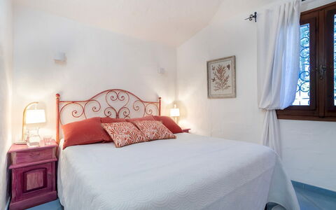 Villa Sandra 10: Furniture, Bed, Bedroom, Interior Design, Bed Sheet, Floor, Bedding, Flooring, Linens, Home
