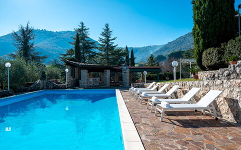 Tenuta Cavi 10: Hill, Swimming Pool, Mountain Range, Hill Station, Resort, Valley, Eco Hotel, Ridge, Alps