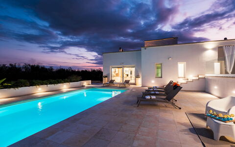 Dimora Solaris 6: Blue, Swimming Pool, Resort, Composite Material, Eco Hotel, Water Feature, Estate, Dusk, Hotel, Villa