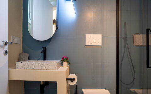 Casa Moros 6: Bathroom Sink, Interior Design, Plumbing Fixture, Bathroom, Wall, Flooring, Floor, Sink, Mirror, Tap