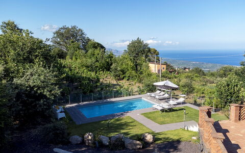Vigne Dell'Etna 6: Swimming Pool, Resort, Leisure, Eco Hotel, Resort Town, Outdoor Furniture, Vacation, Villa, Hacienda