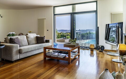 Villa Amyra 6+2