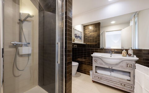 Villa Sparta 8+2: Bathroom, Plumbing Fixture, Interior Design, Flooring, Floor, Sink, Bathtub, Bathroom Sink, Tap, Bathroom Cabinet