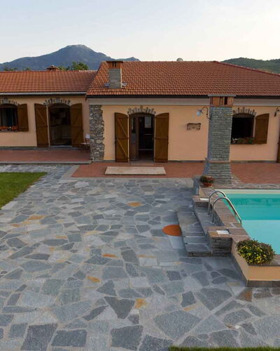 Villa Arbeio 8+6