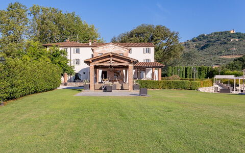 Villa Ginevra 12: Home, Estate, Garden, Farmhouse, Mansion, Hacienda, Cottage, Villa, Landscaping, Yard