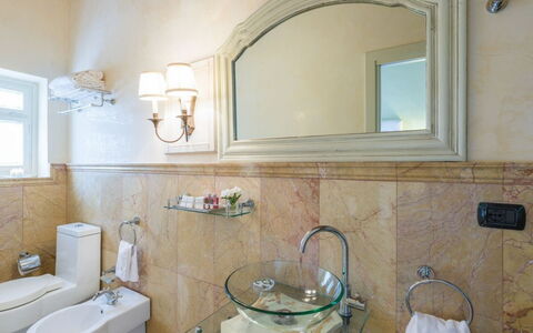 Villa Ginevra 12: Plumbing Fixture, Bathroom, Bathroom Sink, Sink, Wall, Interior Design, Tap, Flooring, Floor, Plumbing