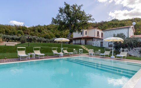 Villa Cusano 18: Swimming Pool, Resort, Eco Hotel, Farmhouse, Thermae, Hacienda, Villa, Hotel, Backyard