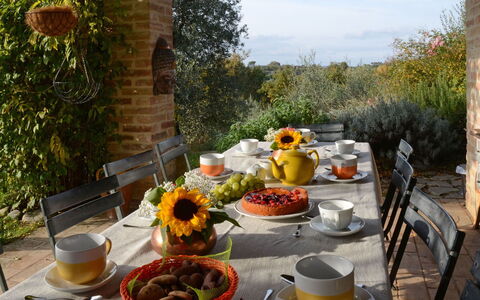 Terra San Raffaele 10+3: Furniture, Table, Tableware, Food, Chair, Outdoor Furniture, Kitchen & Dining Room Table, Serveware, Fruit, Outdoor Table