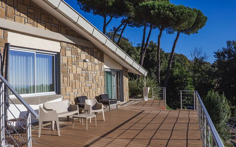 Villa Giulia 8: Home, Shade, Resort, Estate, Balcony, Eco Hotel, Deck, Villa, Design, Yard