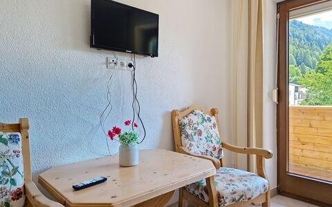 Arzl im Pitztal 15: Interior Design, Furniture, Room, Chair, Kitchen & Dining Room Table, Wood Stain, Coffee Table, Hotel, Picture Frame, Living Room