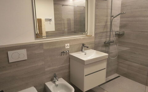Ferienwohnung Schof: Flooring, Floor, Toilet Seat, Plumbing Fixture, Bathroom, Toilet, Interior Design, Sink, Bathroom Sink, Plumbing