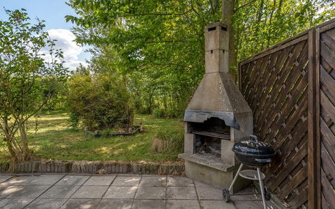 Hedwig - 120M to the Fjord: Garden, Landscaping, Backyard, Yard, Shade, Lawn, Flagstone, Hardwood, Outdoor Furniture