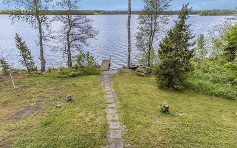 Niinimökki: Body Of Water, Natural Landscape, Bank, Lake, Shore, Reservoir, Loch, Larch, Sound