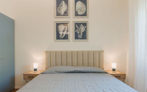 Contemporary House: Furniture, Bed, Bedroom, Interior Design, Bedding, Bed Sheet, Wood, Floor, Flooring, Linens