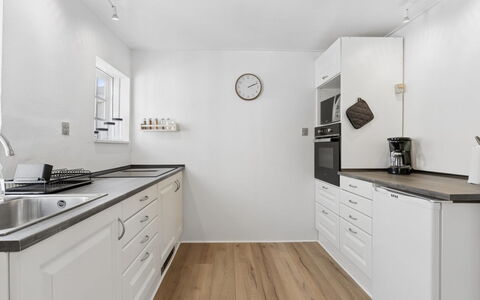 Jasper - 100M from the Sea: Countertop, Kitchen, Flooring, Cabinetry, Interior Design, Furniture, Wood, Floor, Kitchen Appliance, Major Appliance