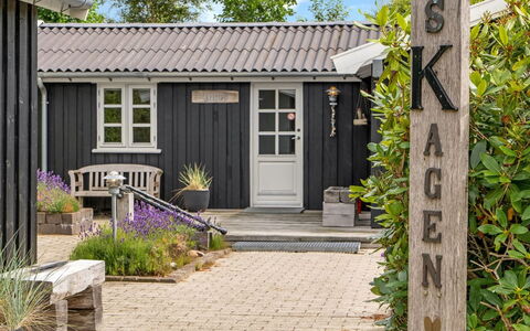 Tian - 1Km from the Sea: Wood, Door, Roof, Home, Flowerpot, Cottage, Siding, Garden, Backyard, Yard