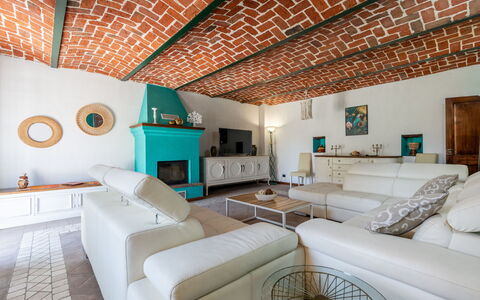 Jeeco: Furniture, Interior Design, Wall, Flooring, Ceiling, Wood, Floor, Couch, Room, Living Room