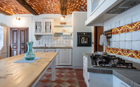Jeeco: Kitchen, Interior Design, Flooring, Countertop, Wood, Ceiling, Floor, Furniture, Kitchen Appliance, Kitchen Stove
