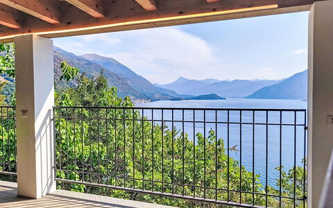 Casa Olivee: Wood, Porch, Balcony, Handrail, Deck, Fence, Baluster, Hardwood, Shade, Eco Hotel