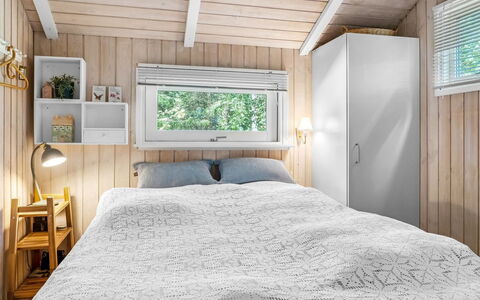 Florida - from the Sea: Wood, Bedroom, Bed, Interior Design, Bed Sheet, Bedding, Floor, Home, Linens, Room