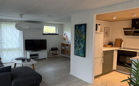 Eike - from the Sea: Flooring, Wood, Floor, Interior Design, Furniture, Home, Ceiling, Room, Wood Flooring, Wood Stain