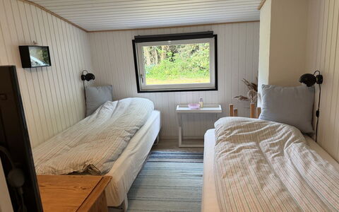 Eike - from the Sea: Wood, Floor, Flooring, Hardwood, Wood Stain, Bedroom, Bed, Plank, Bed Frame, Bedding