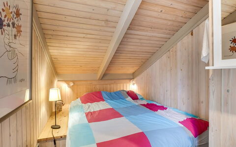 Pia - 685M from the Sea: Interior Design, Bedroom, Wood, Furniture, Ceiling, Bed, Floor, Flooring, Room, Bed Sheet
