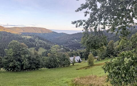Wellness Retreat Labská: Sky, Mountainous Landforms, Mountain, Tree, Hill, Leaf, Nature, Natural Environment, Grass, Natural Landscape