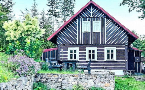 Wellness Retreat Labská: Building, House, Cottage, Home, Roof, Rural Area, Siding, Farmhouse, Lawn