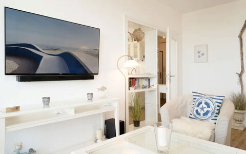 Meeresblick Ankerplatz 84: Electronic Device, Furniture, Television, Interior Design, Television Set, Living Room, Couch, Room