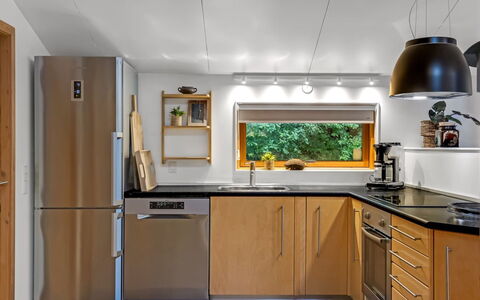 Gesine - 20Km to the Fjord: Kitchen Appliance, Kitchen, Major Appliance, Countertop, Wood, Furniture, Home Appliance, Interior Design, Cabinetry, Flooring