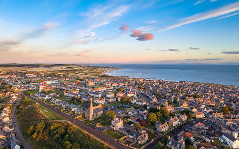 The Cottage: Residential Area, Horizon, Bird'S-Eye View, City, Urban Area, Coast, Aerial Photography, Sea, Coastal And Oceanic Landforms, Urban Design