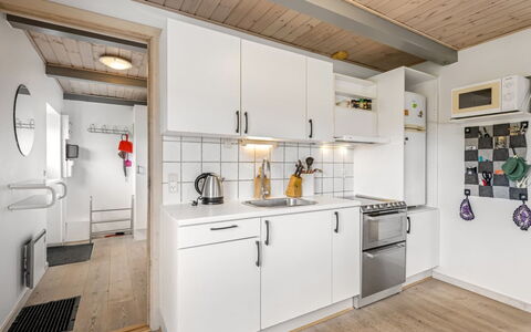 Hellevi - 500M to the Fjord: Kitchen, Major Appliance, Wood, Kitchen Appliance, Countertop, Flooring, Ceiling, Interior Design, Furniture, Floor