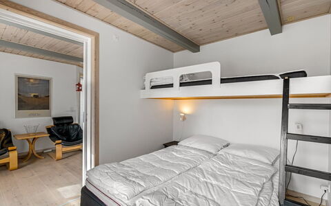 Hellevi - 500M to the Fjord: Wood, Ceiling, Bedroom, Interior Design, Bed, Floor, Furniture, Bed Frame, Room, Bed Sheet