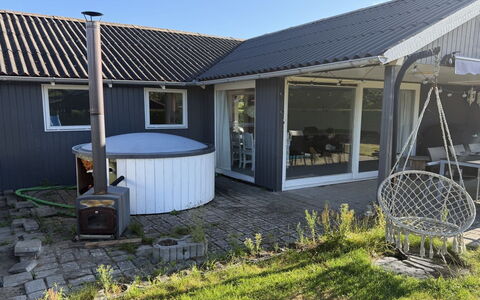 Rəzvan - from the Sea: Roof, House, Home, Siding, Cottage, Door, Shade, Yard, Backyard, Garden