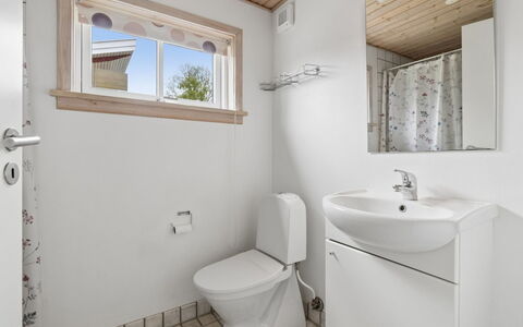 Sannie - 2.8Km from the Sea: Plumbing Fixture, Wall, Wood, Sink, Flooring, Floor, Tap, Bathroom, Plumbing, Bathroom Sink