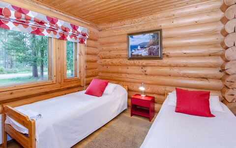 Lieksa 724: Wood, Home, Cottage, Log Cabin, Bedroom, Bed, Wood Stain, Hardwood, Bedding, Bed Sheet